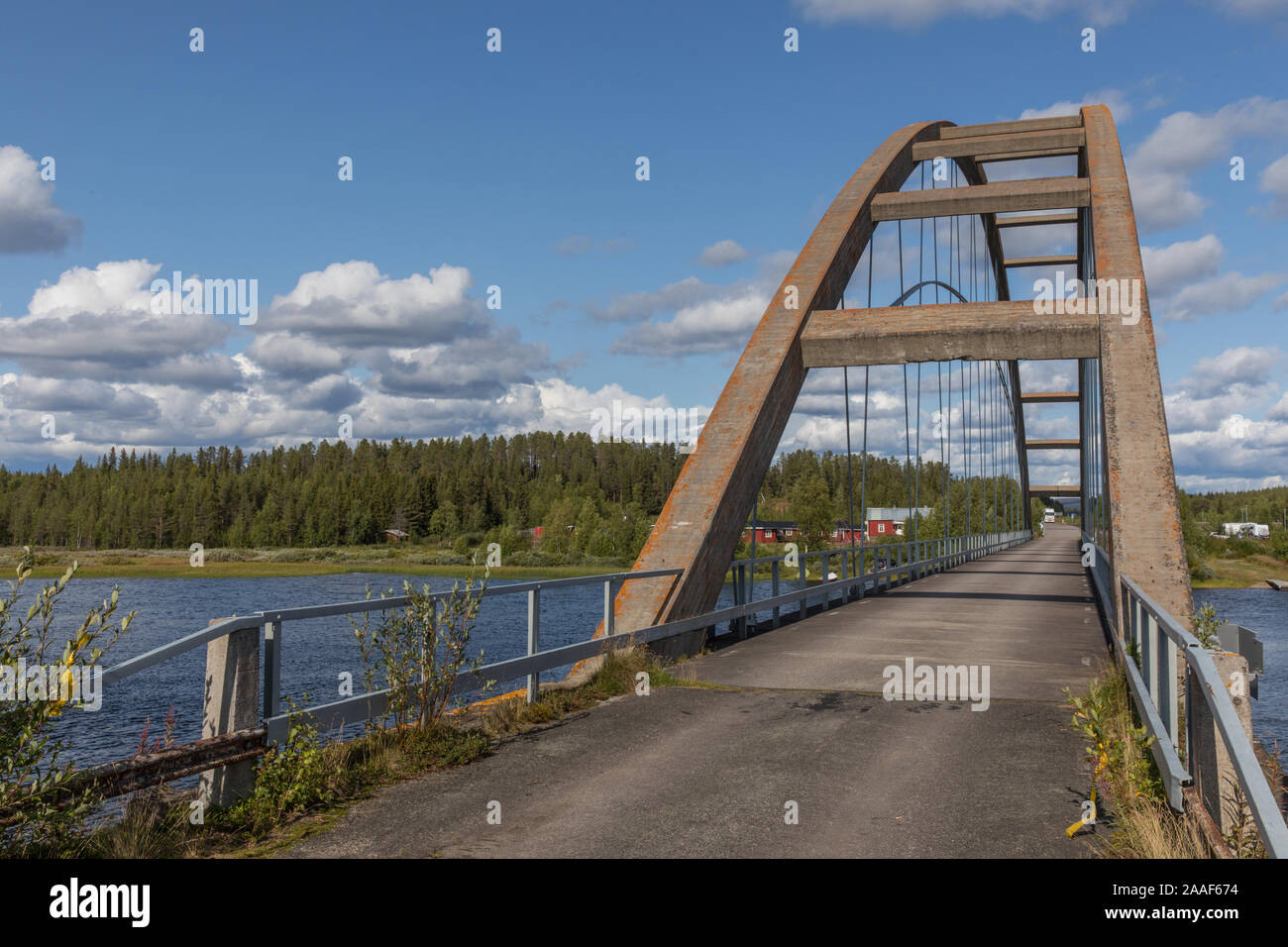 Alte Brücke an der E10 bei Kiruna Foto Stock