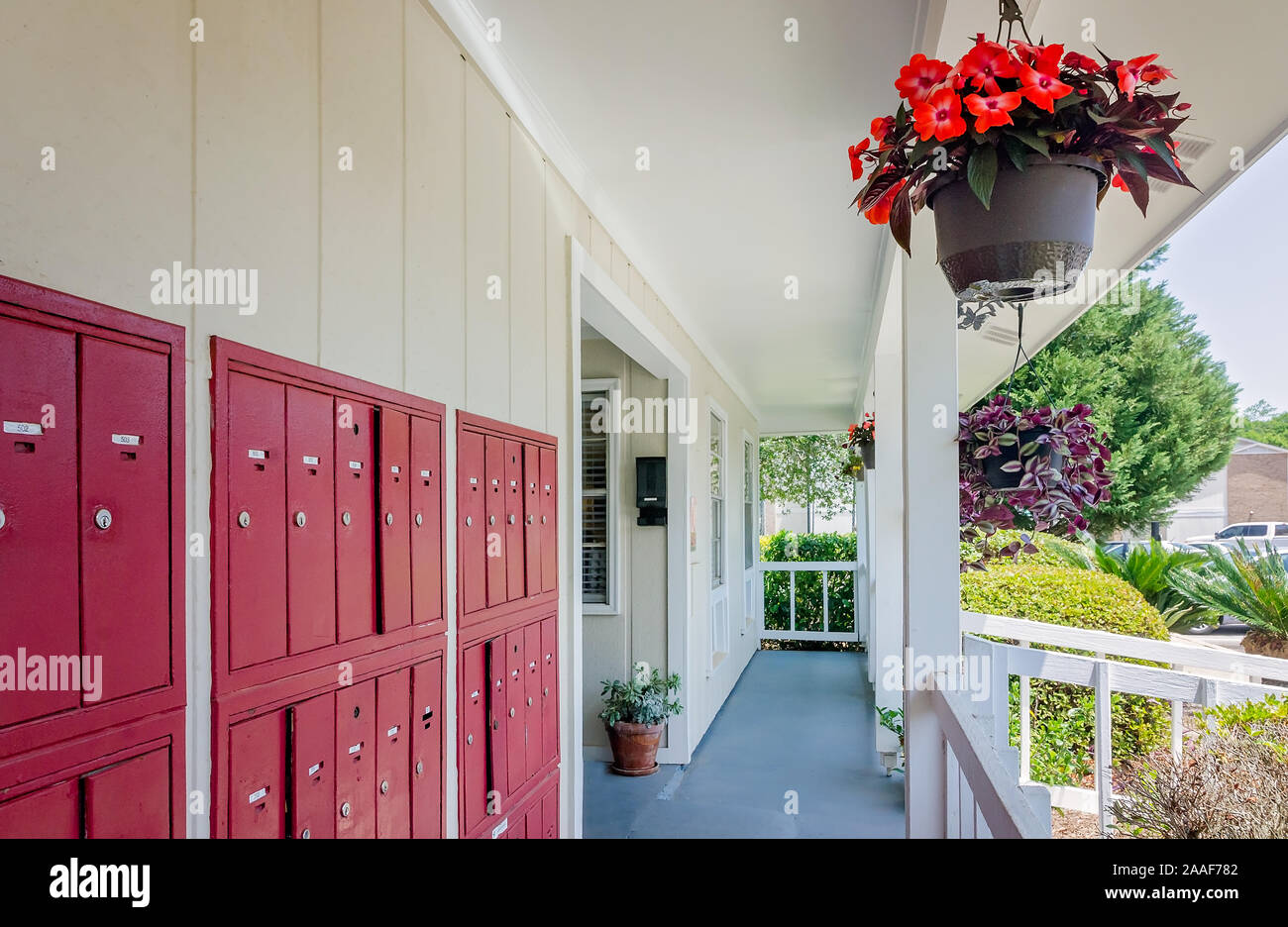 L'ufficio presso il Four Seasons Apartments è raffigurato con cassette postali in Mobile, Alabama. Il complesso di appartamenti è gestito da Sealy Società di gestione. Foto Stock