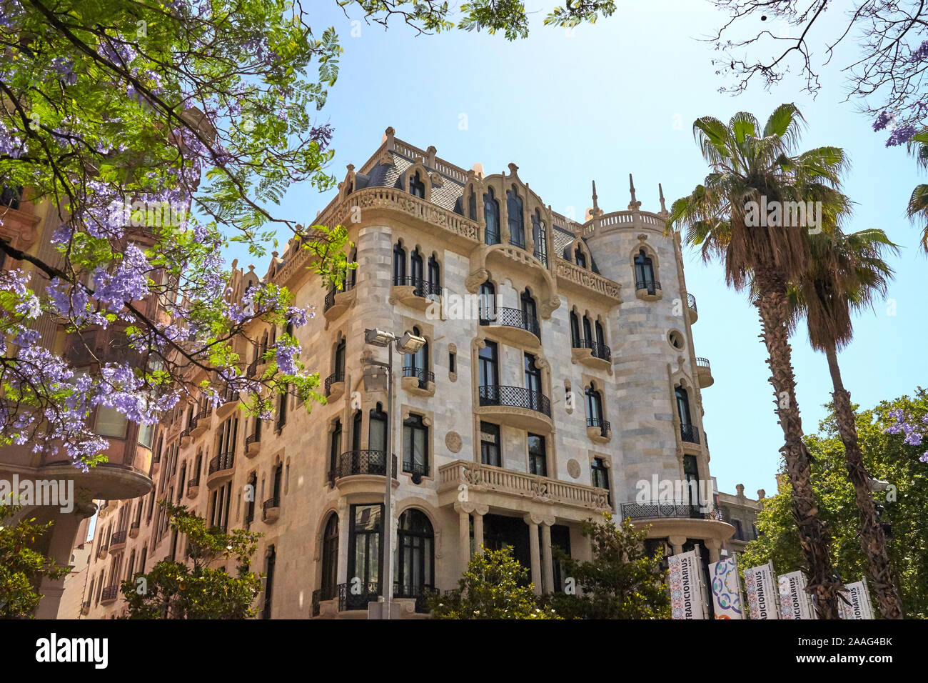 L'hotel Casa Fuster è stato costruito nel 1908 dall'architetto Lluís Domènech i Montaner a Barcellona Foto Stock