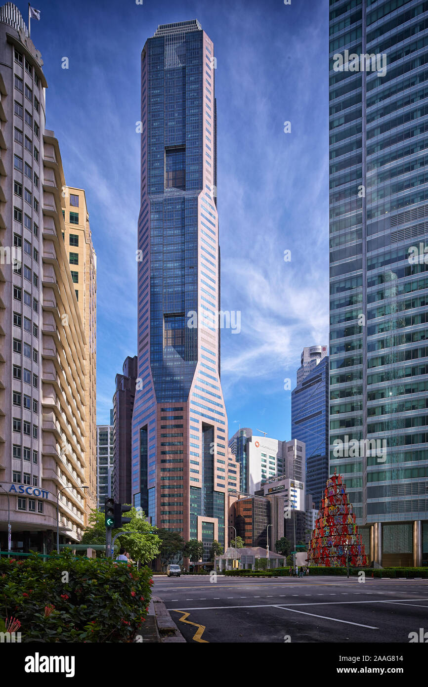 SINGAPORE - 15 Luglio: Replublic quadrato a 9 Raffles Place in Singapore's Downtown Core su luglio 15. Completato nel 1995, il progetto è stato sviluppato e Foto Stock