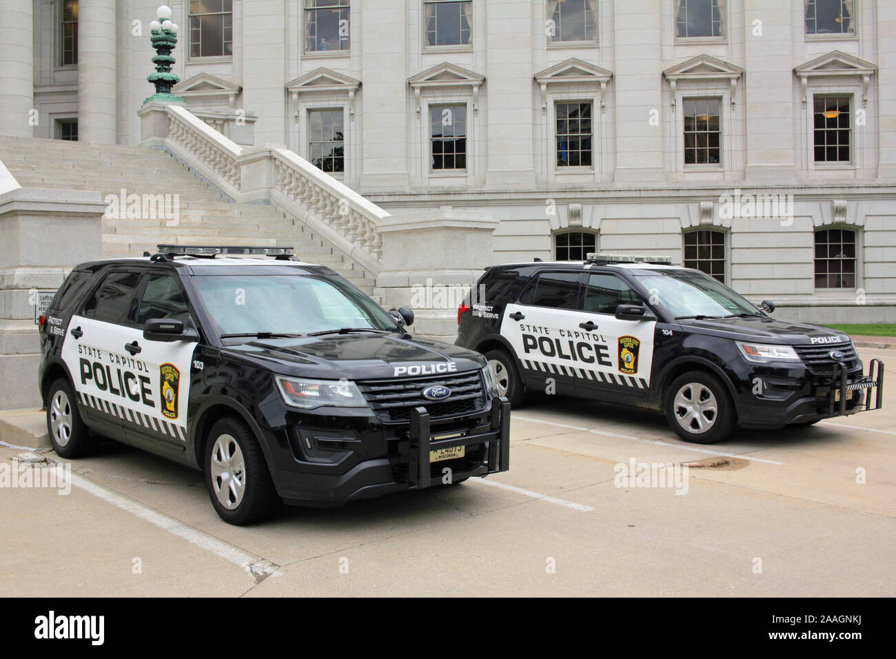 Capitale dello stato del dipartimento di polizia di veicoli ourside Wisconsin State Capitol Building, Madison, Wisconsin, STATI UNITI D'AMERICA Foto Stock