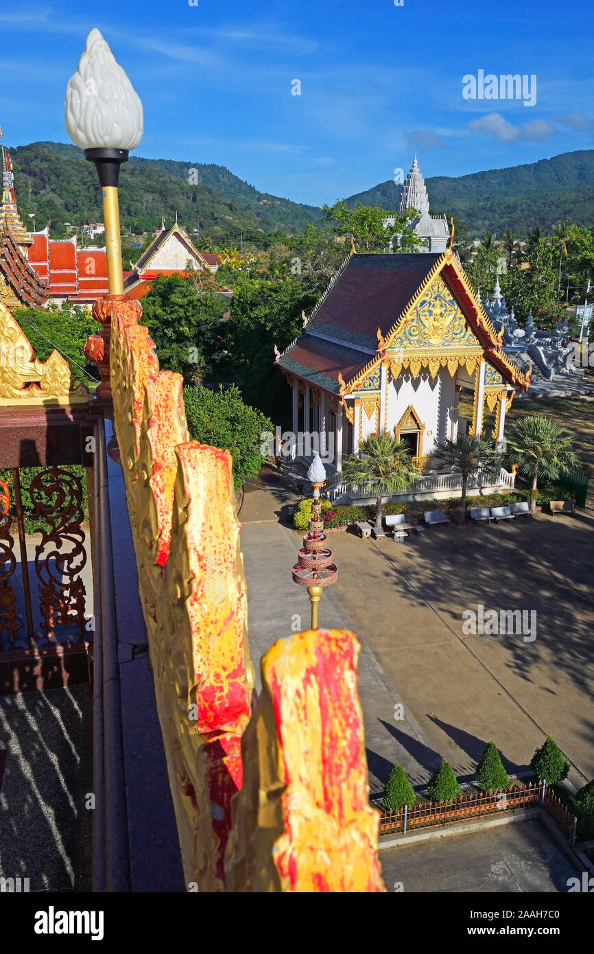Gebäude des Wat Chalong, größter Tempel auf Phuket, Tailandia Foto Stock