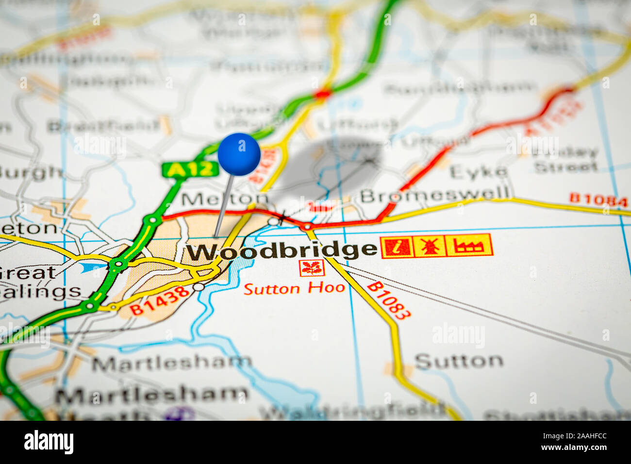 Mappa blu pin su carta che mostra Mappa Woodbridge Foto Stock