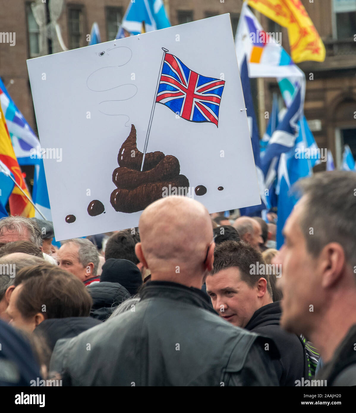 Glasgow, Scotland, Regno Unito. 2 Novembre 2019: un rally a George Square per indipendenza scozzese per il 2020. Foto Stock