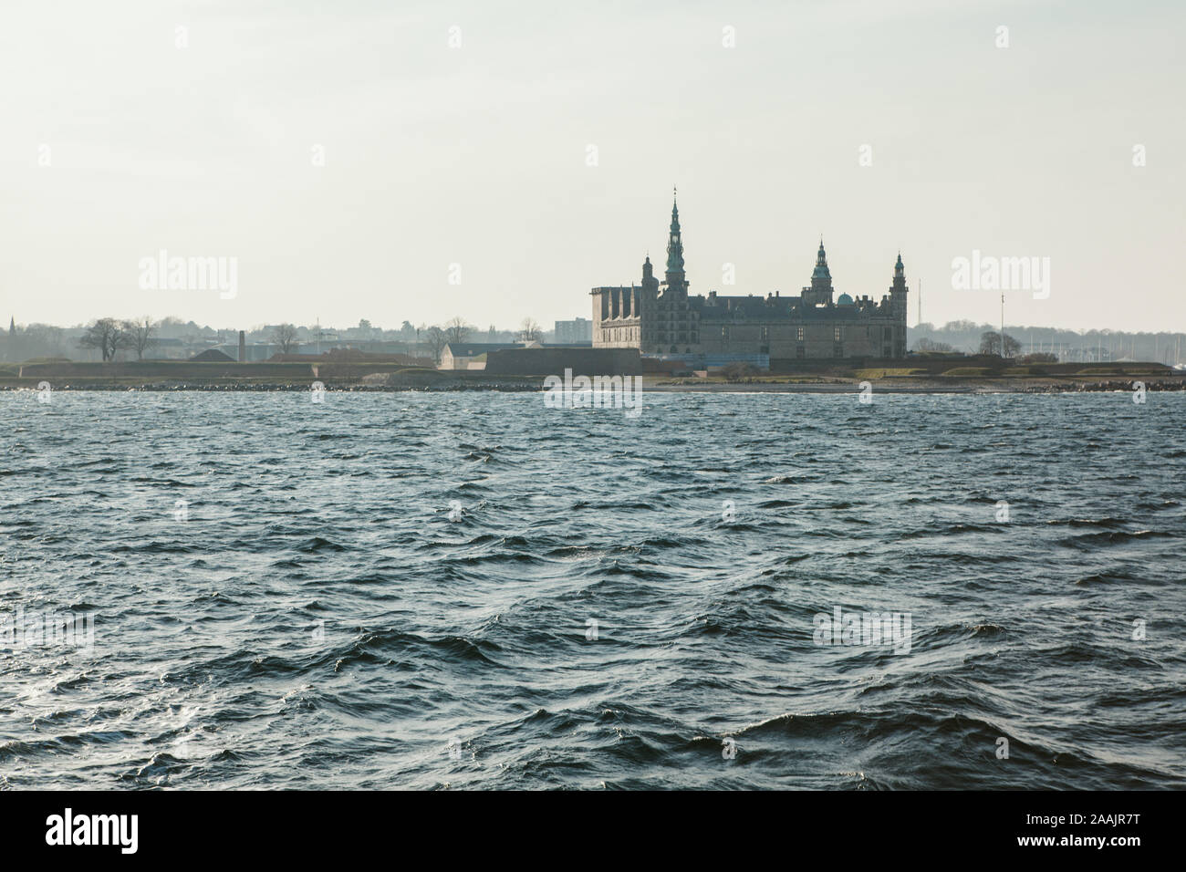 Il Castello di Kronborg sulla costa danese Foto Stock