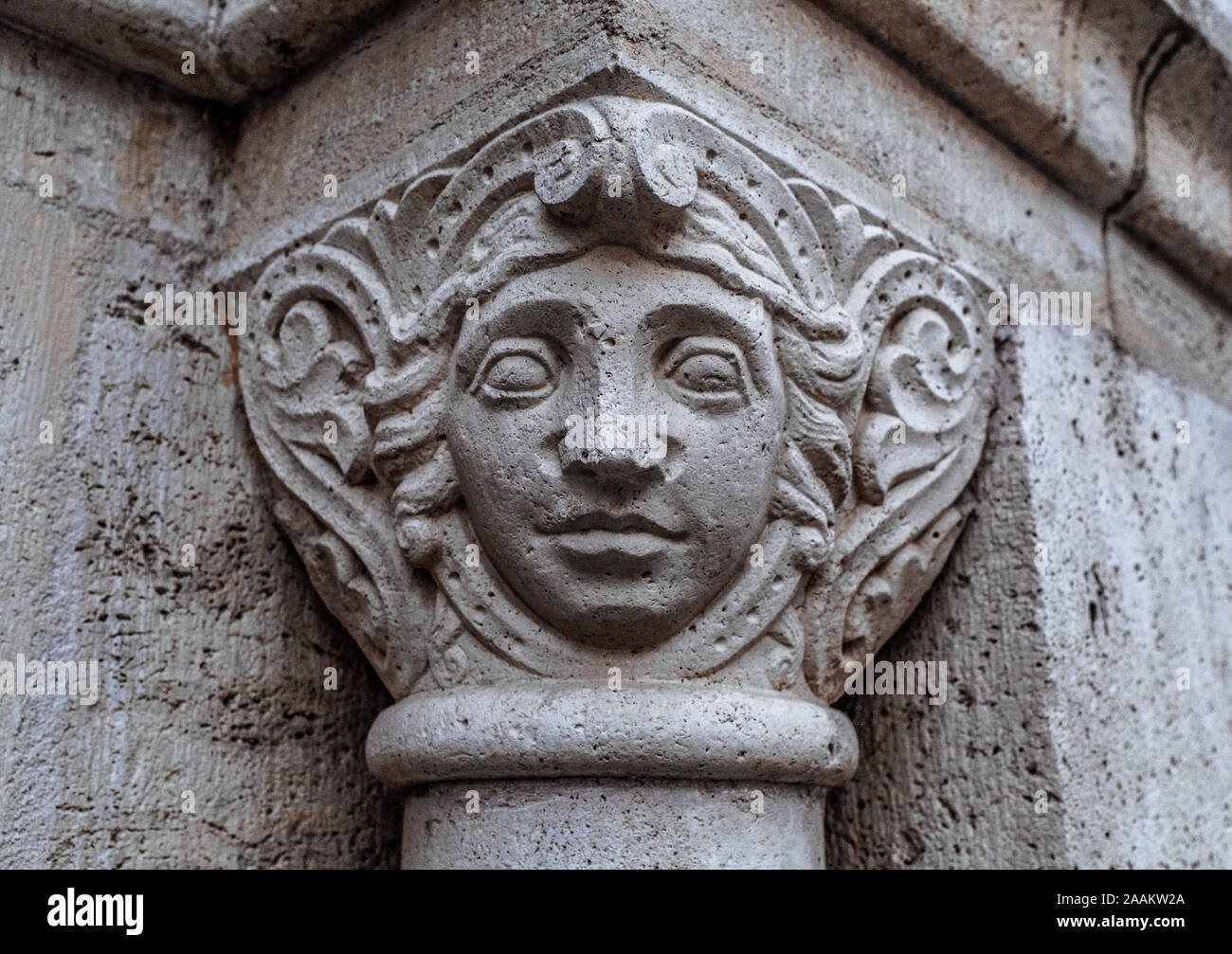 Stile neoromanica elemento architettonico del Bastione del Pescatore a Budapest. Foto Stock