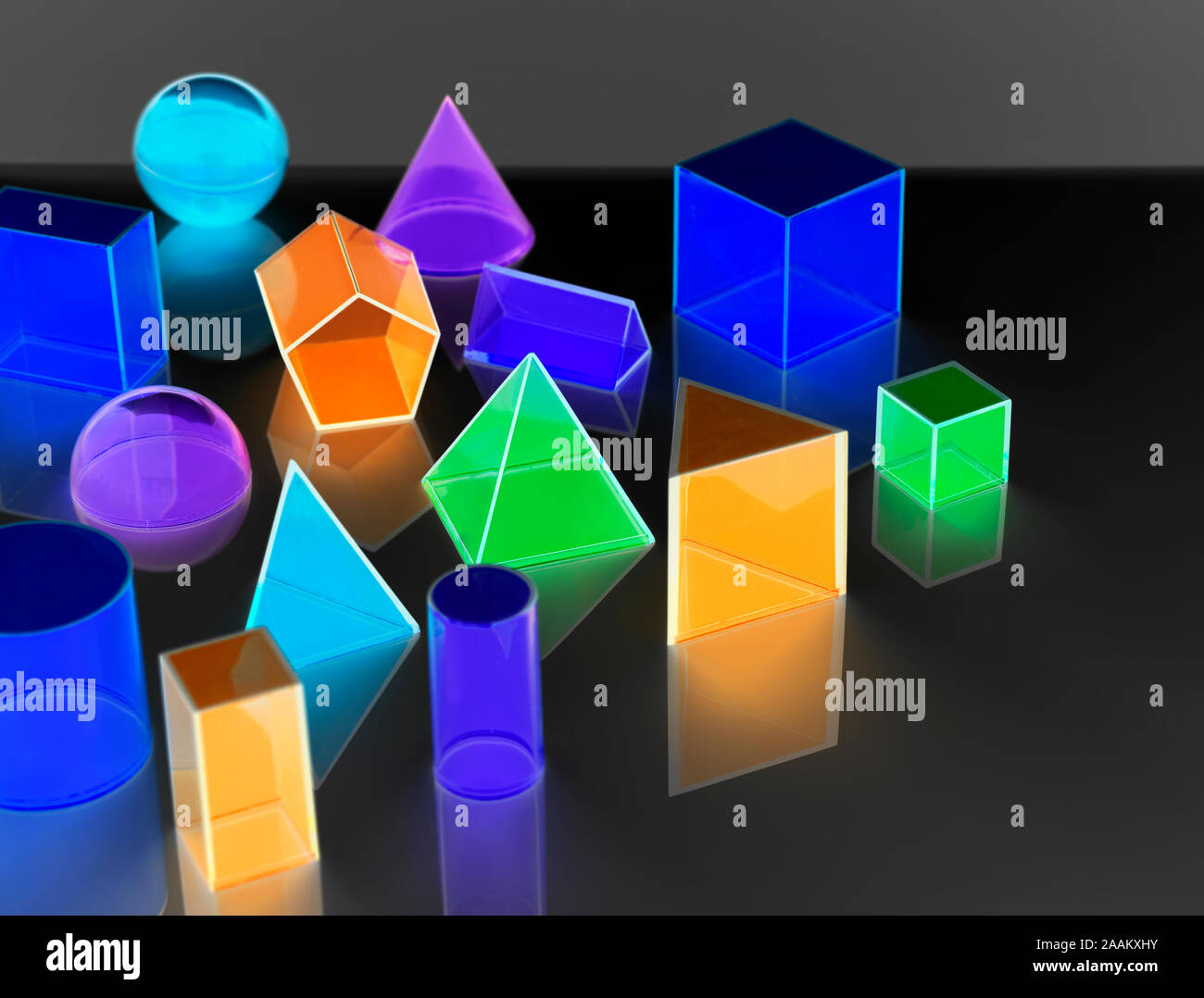 Forme geometriche utilizzate per la matematica e la formazione di tartaro Foto Stock