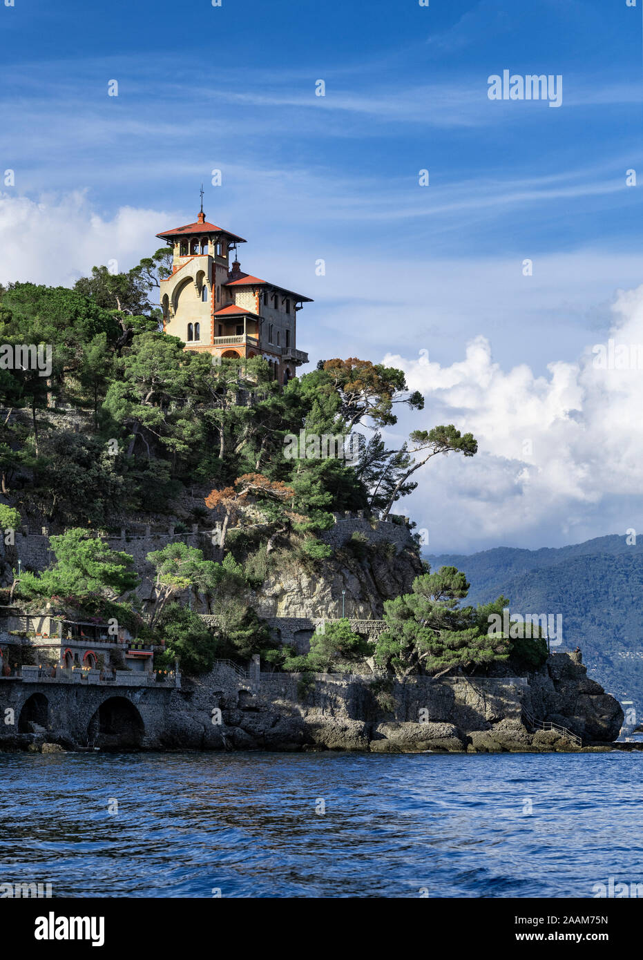 Casa in collina affacciato sulla baia di Portofino, Portofino Liguria, Italia. Foto Stock