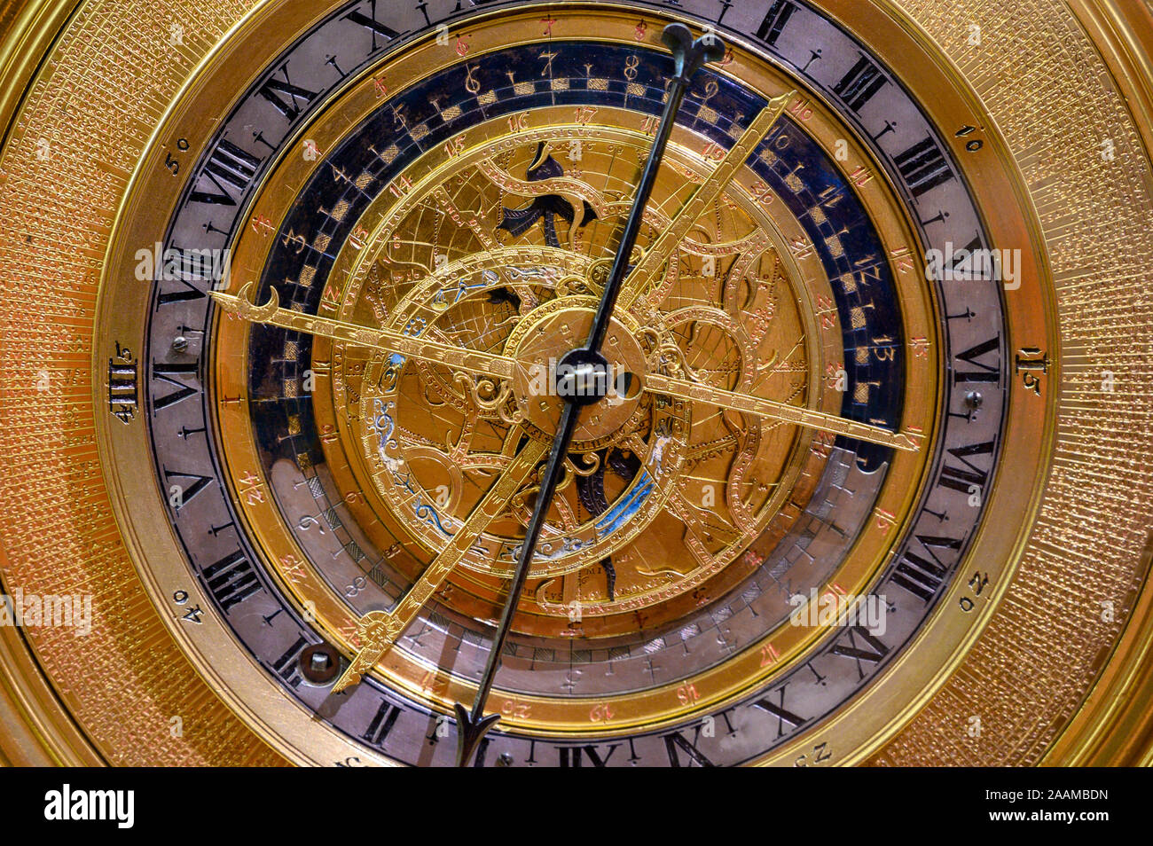 Un antico orologio Foto Stock