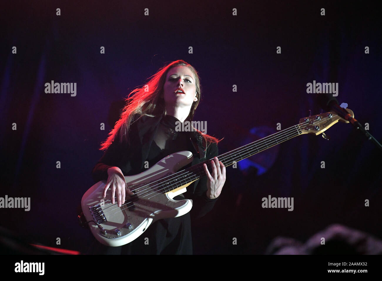 Rio de Janeiro, Brasile, 3 ottobre 2019. Il bassista Nicole fila di panico! In discoteca, durante un concerto al Rock in Rio 2019 nella città di Rio de Janeiro Foto Stock