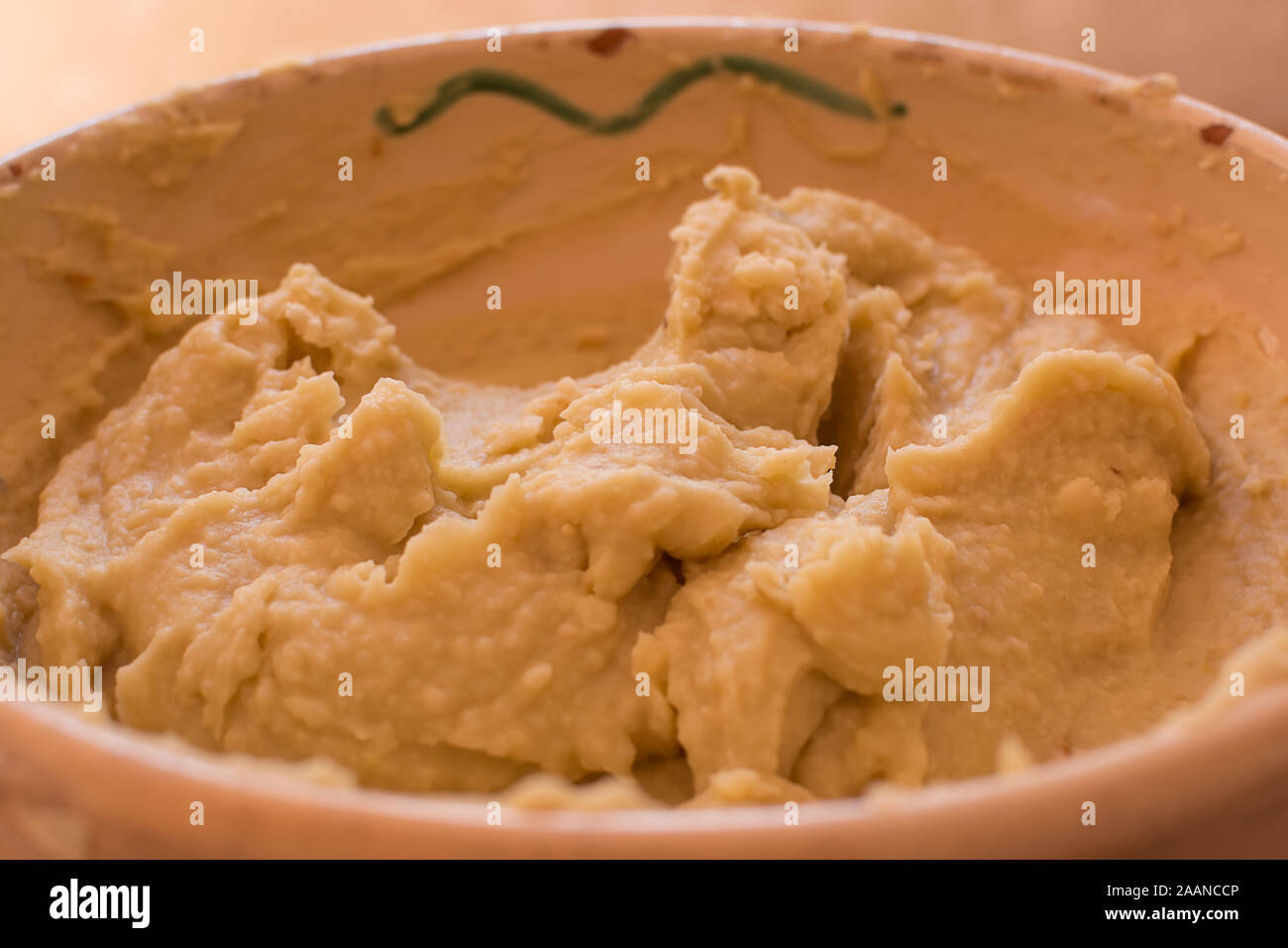 In casa fave purea, una tipica ricetta pugliese Foto Stock