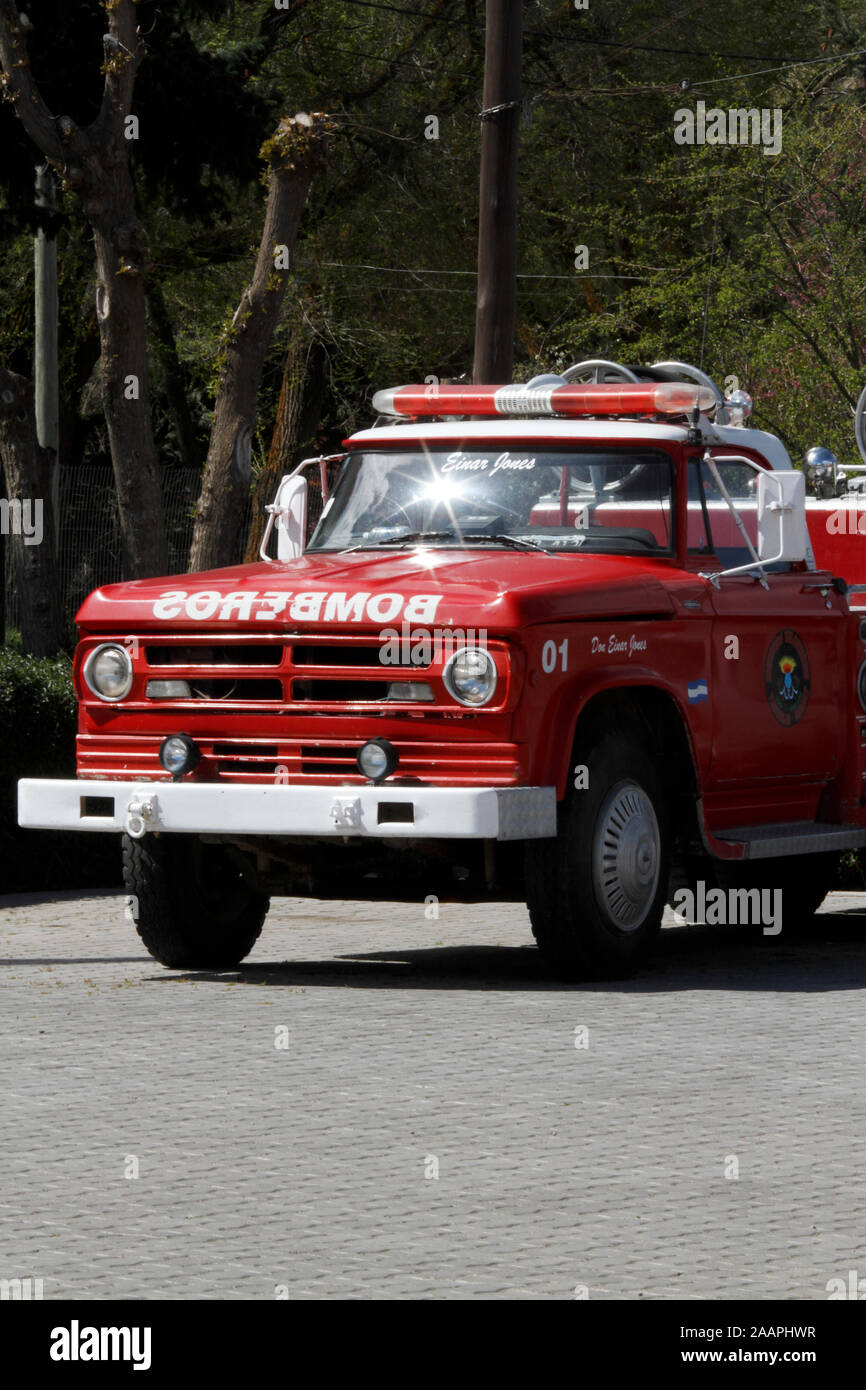 Bomberos voluntarios vehiculo. - Don Einar Jones. Motore Fire a Trevelin, Chubut Provincia, Argentina. Foto Stock