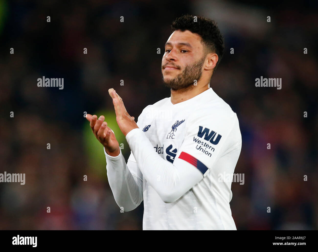 Londra, Regno Unito. Novembre 23 Liverpool Alex Oxlade-Chamberlain durante la Premier League inglese tra Crystal Palace e il Liverpool a Selhurst Park Stadium di Londra, Inghilterra il 23 novembre 2019 Credit: Azione Foto Sport/Alamy Live News Foto Stock
