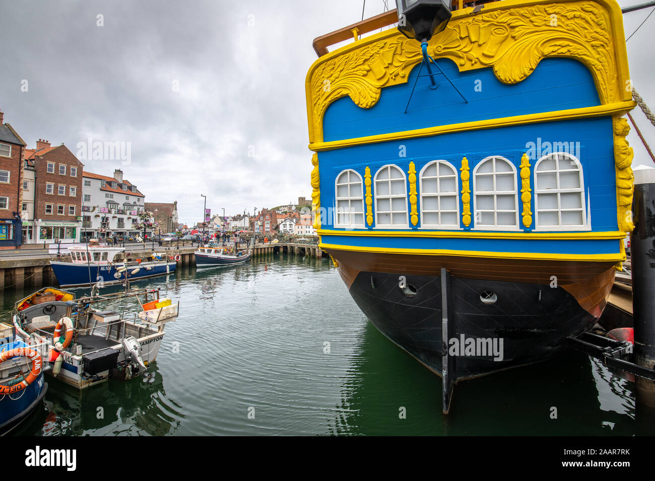 La poppa di una tradizionale in legno nave a vela, Whitby, Regno Unito. Foto Stock