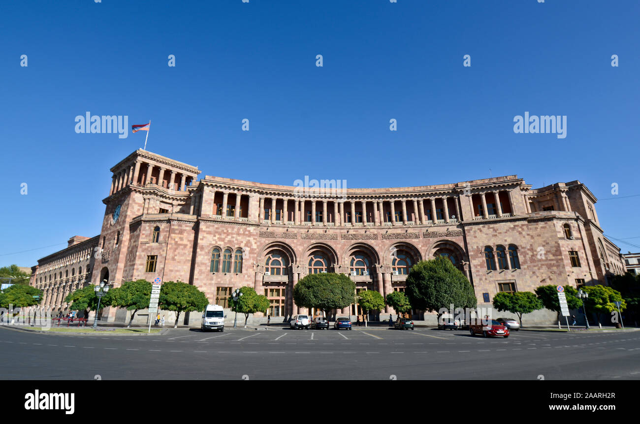 Yerevan: Piazza della Repubblica, edificio del governo della Repubblica di Armenia Foto Stock