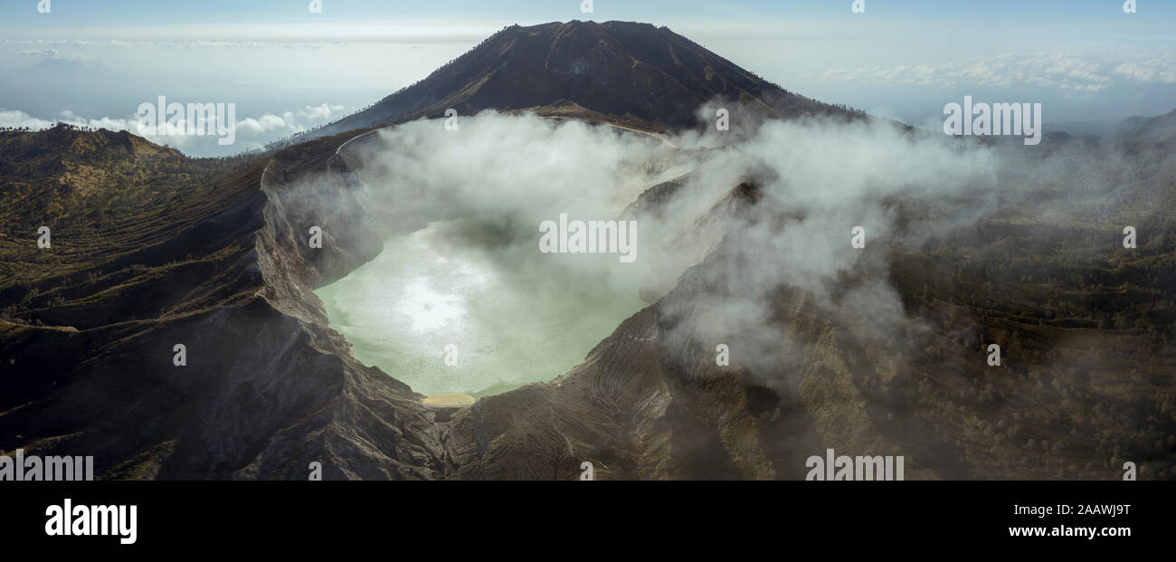 Indonesia, Java, vista aerea del vulcano Ijen Foto Stock