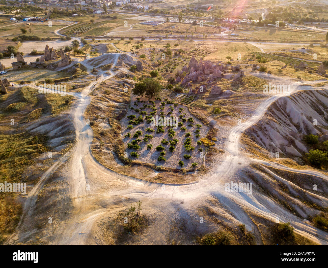 Drone shot della colomba monastero complesso a Cappadocia, Turchia Foto Stock
