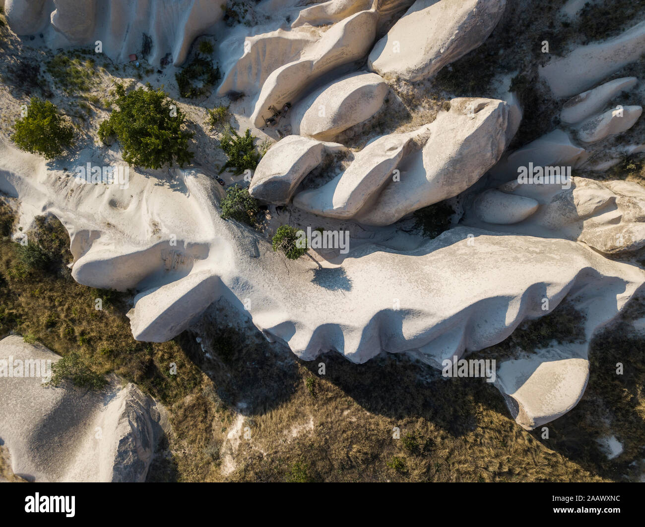 Vista aerea del tufo vulcanico di formazioni a Goreme, Cappadocia, Turchia Foto Stock