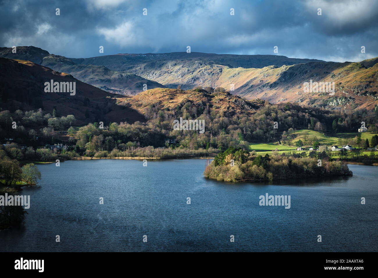 Grasmere presi da Loughrigg cadde nel Lake District inglese Foto Stock