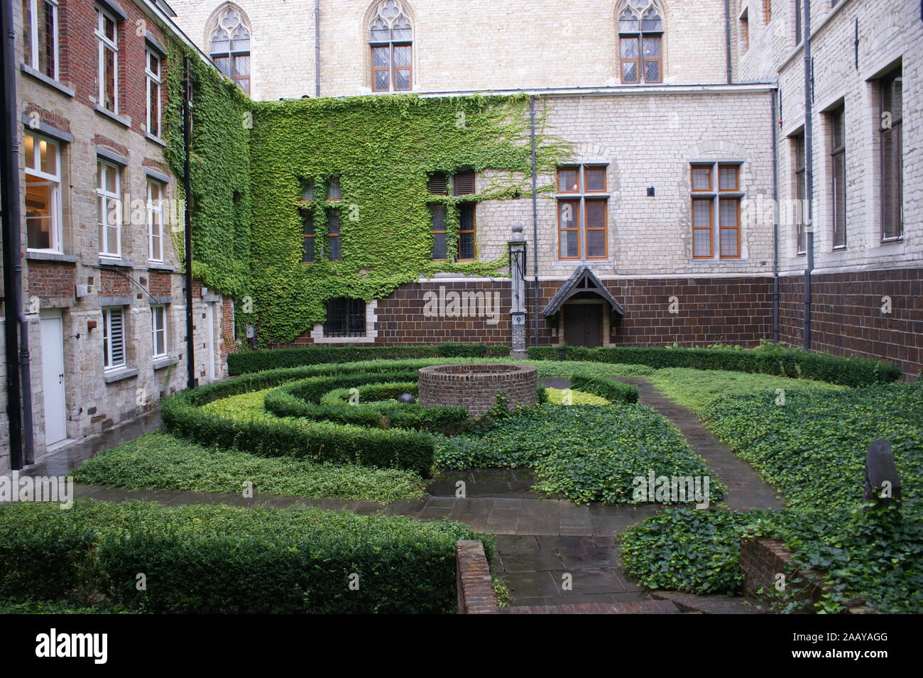 Gand è il capoluogo della provincia della Fiandra orientale nella regione fiamminga Foto Stock