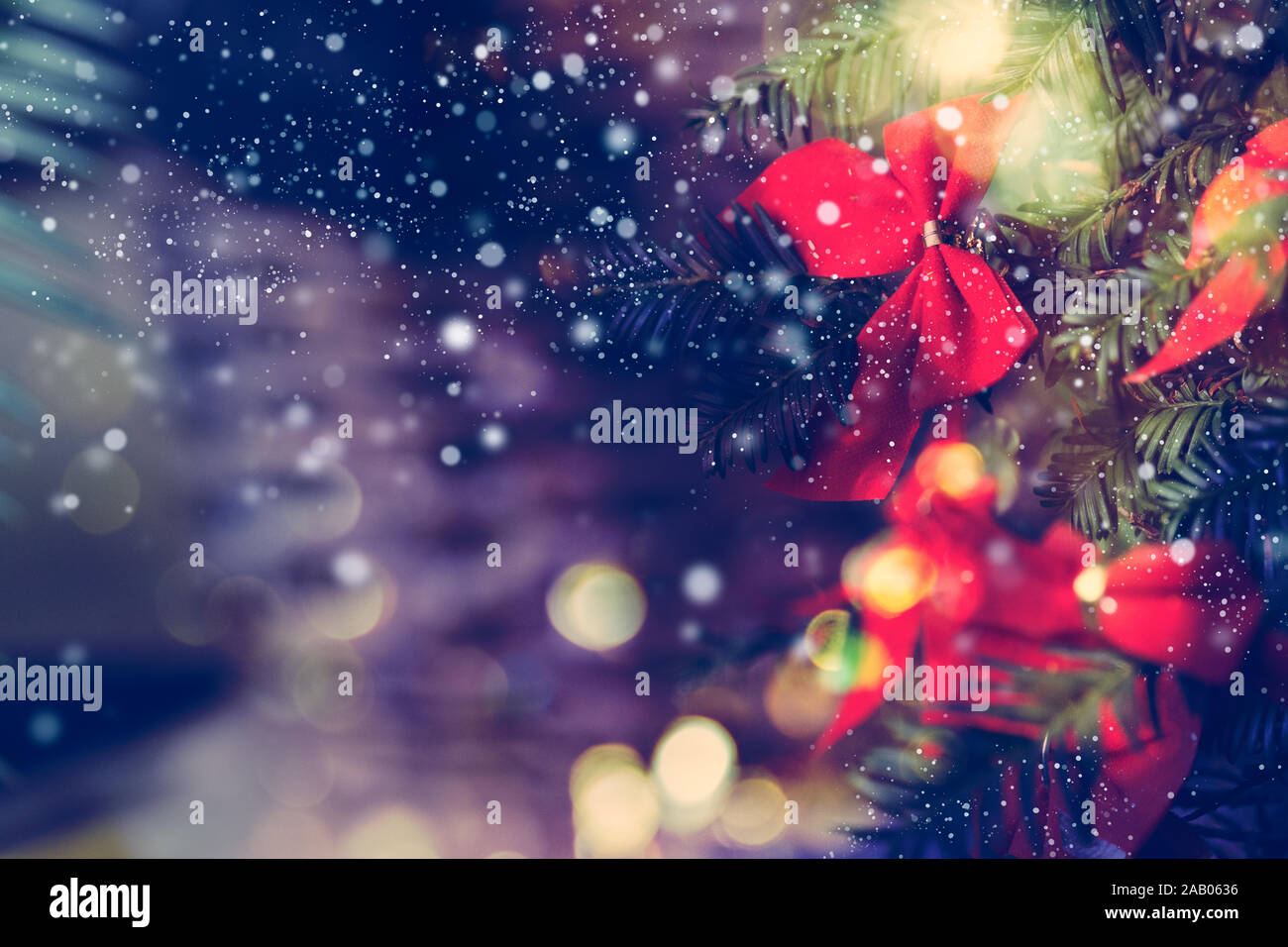 Albero di Natale sfondo vicino la decorazione Foto Stock
