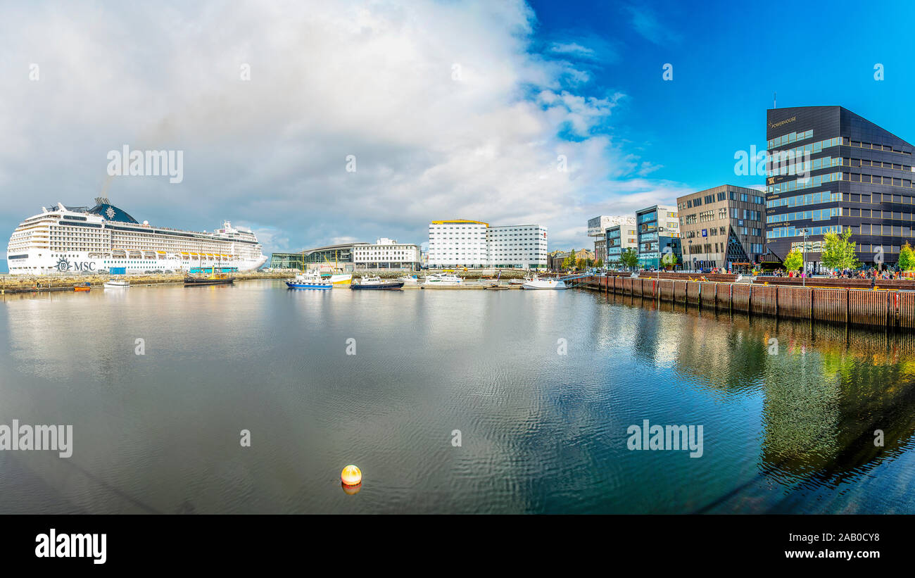 TRONDHEIM, Norvegia - 7 Settembre 2019: MS MSC Orchestra è una nave da crociera che è stato costruito nel 2007 per MSC Crociere. Ella è la seconda nave della musica Foto Stock