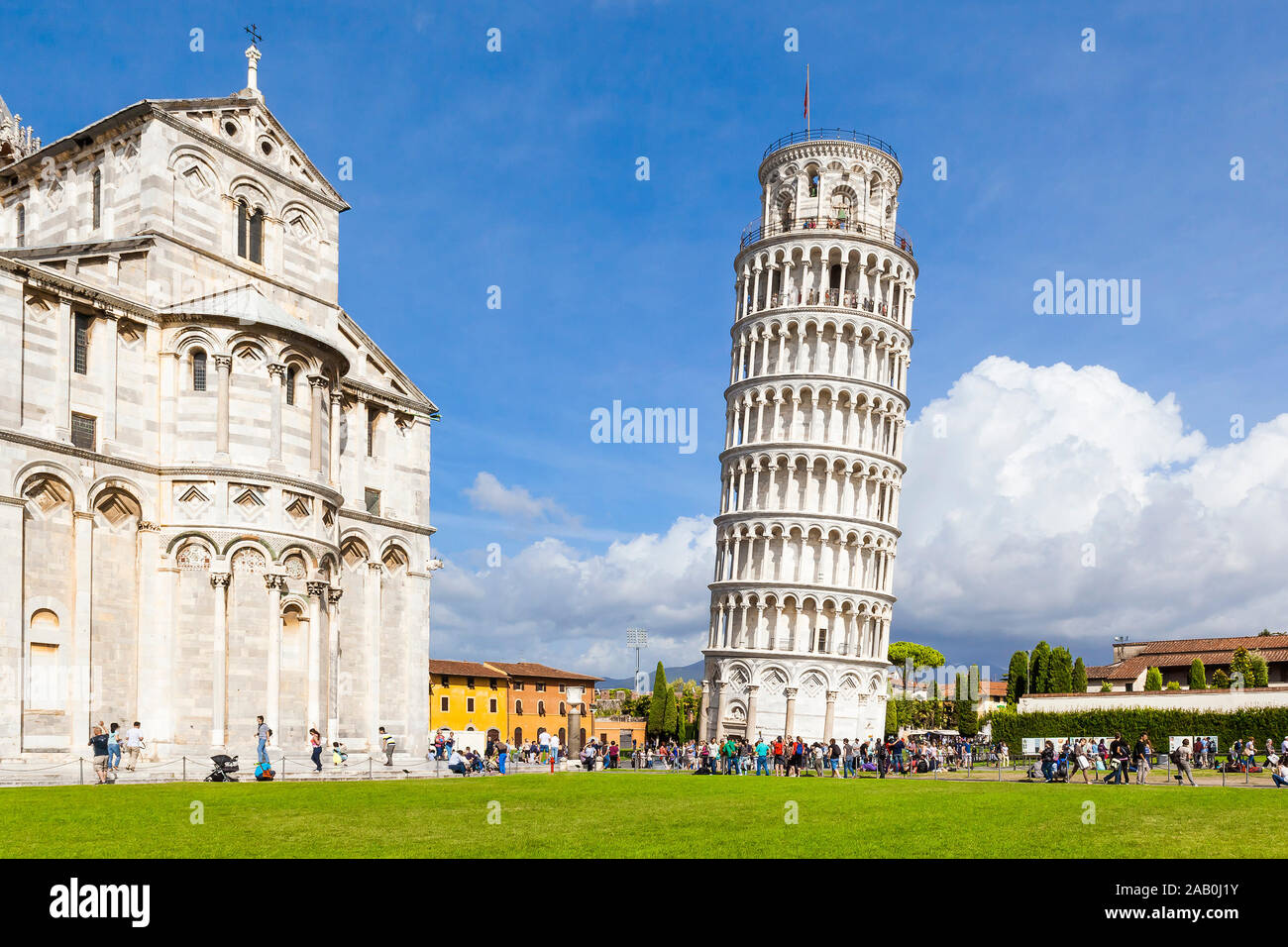 Der schiefe Turm von Pisa am Piazza dei Miracoli Foto Stock