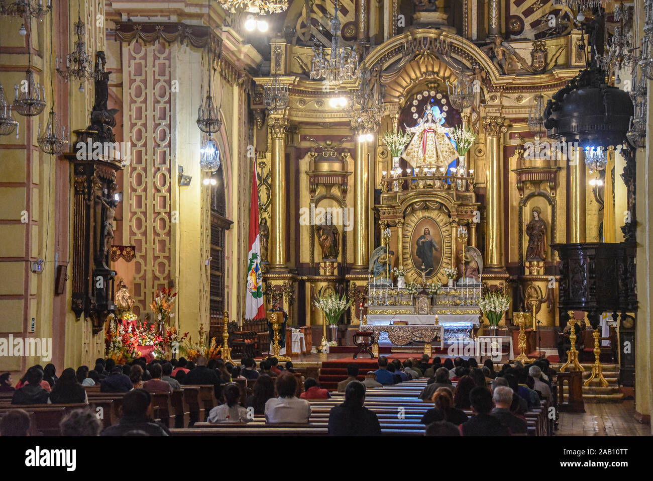 Lima, Perù - Nov 17, 2019: Iglesia de la Merced, una storica chiesa cattolica risalente al 1535 Foto Stock