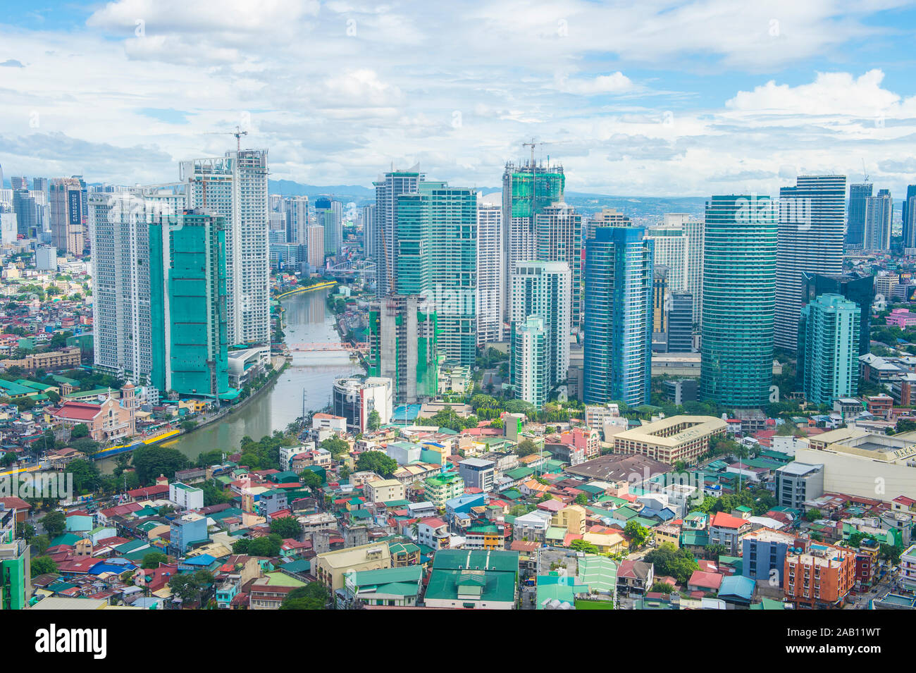 Vista della città di Manila Filippine dall'edificio di Makati Foto Stock
