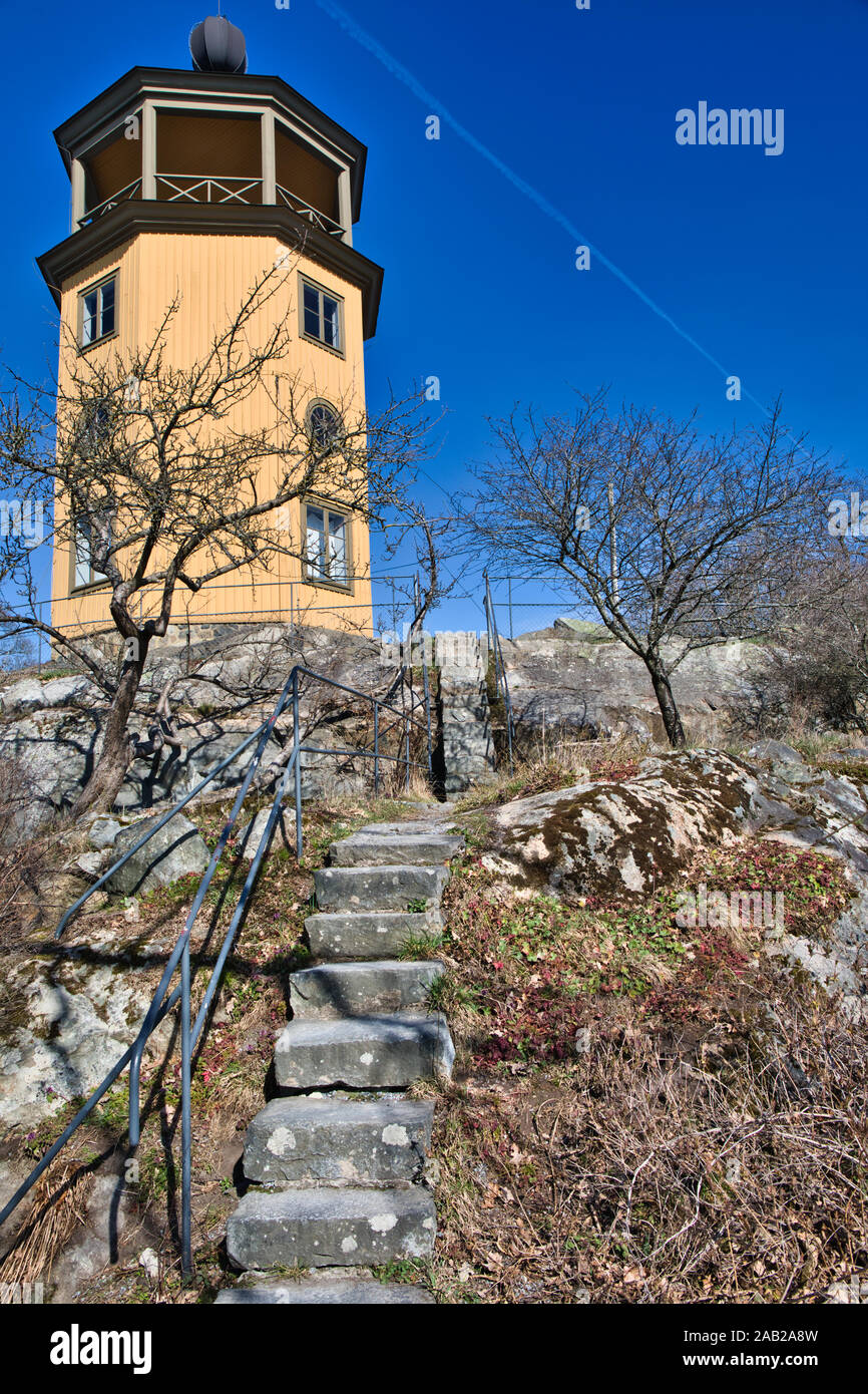 La torre ottagonale, Bergianska Tradgarden, (Bergius Giardino Botanico), Frescati, Stoccolma, Svezia Foto Stock