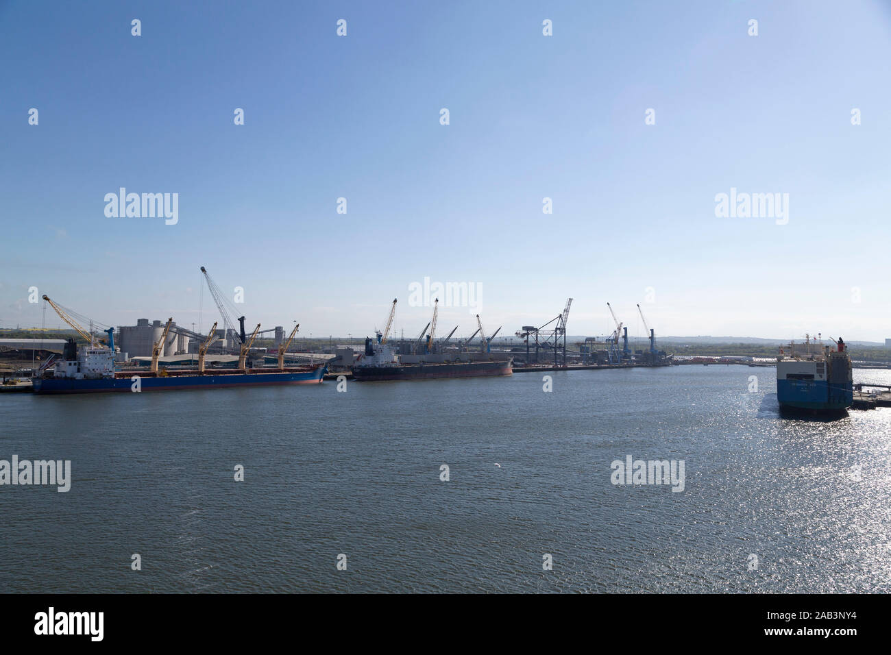 Le navi ancorate al Porto di Tyne nel North Shields, Inghilterra. La porta è sul fiume Tyne. Foto Stock