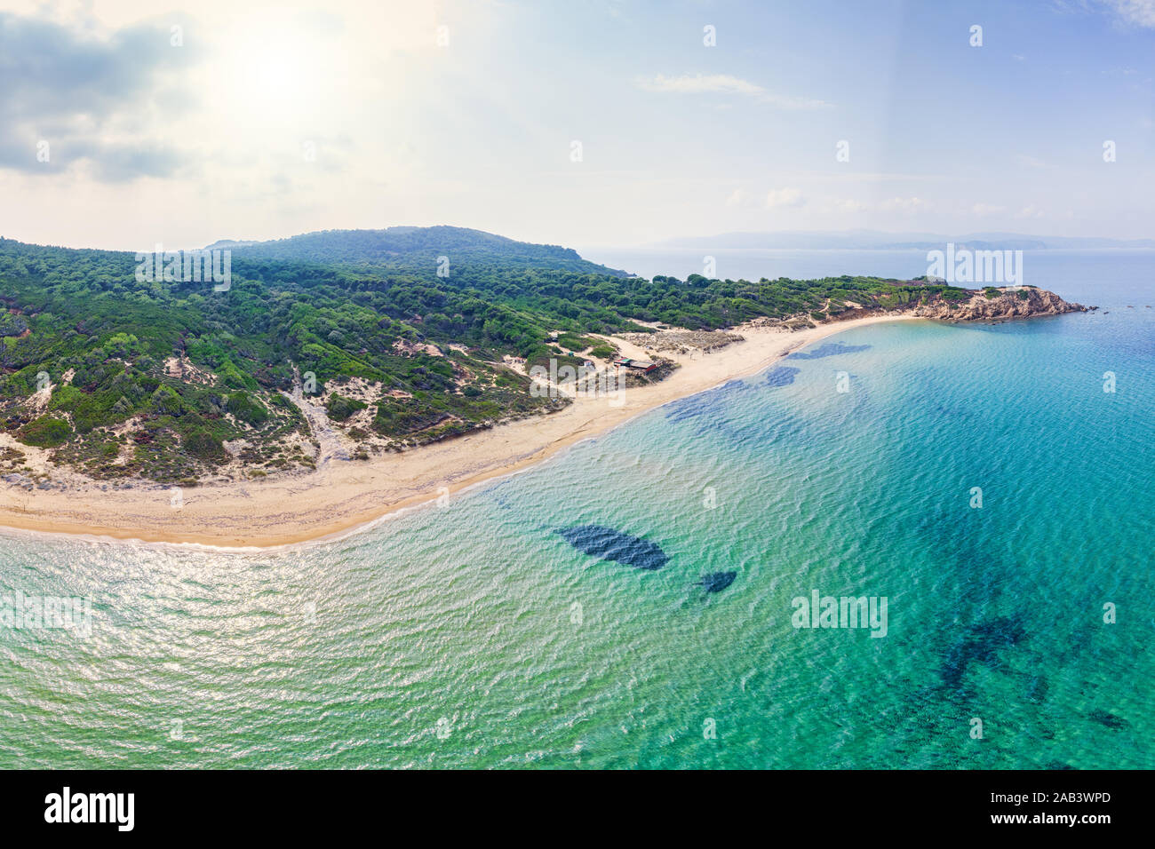 La spiaggia Elia di isola Skiathos da fuco vista, Grecia Foto Stock