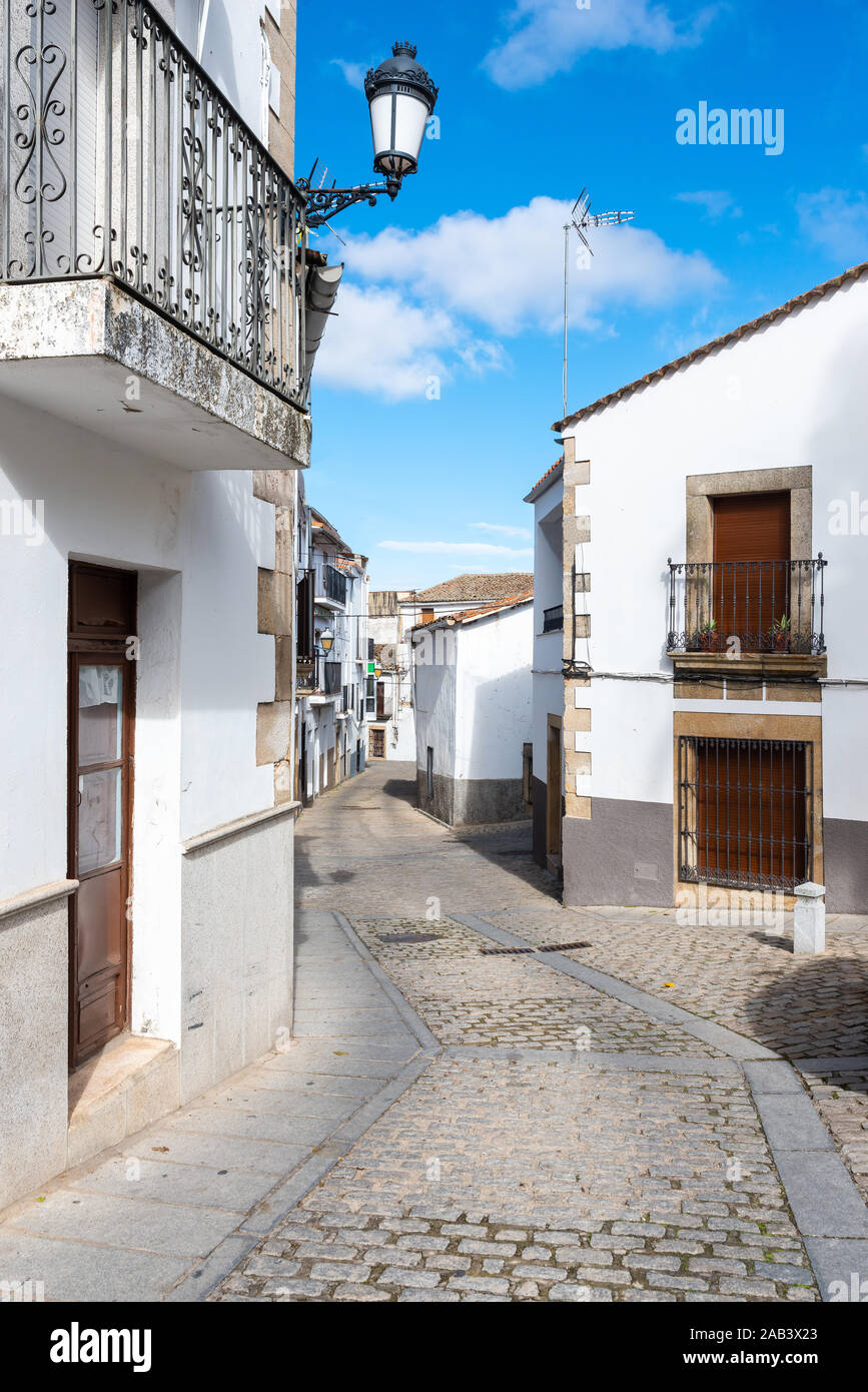 Old Street nella città di Montanchez, Caceres, Spagna Foto Stock