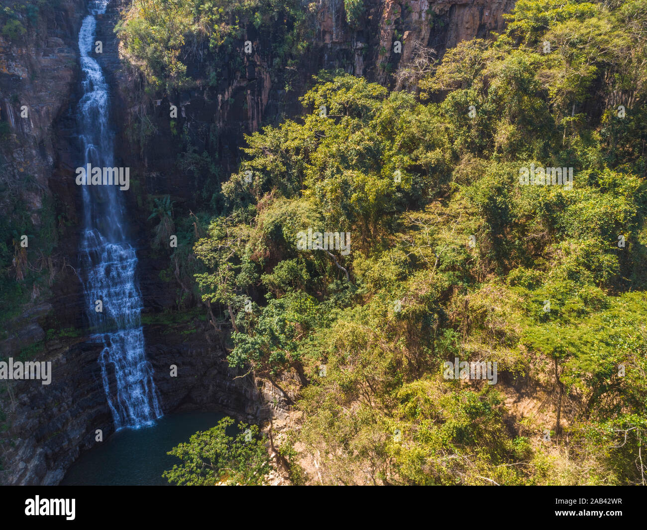 Una vista aerea delle cascate di Bridalveil nel Parco Nazionale Chimanimani dello Zimbabwe. Foto Stock