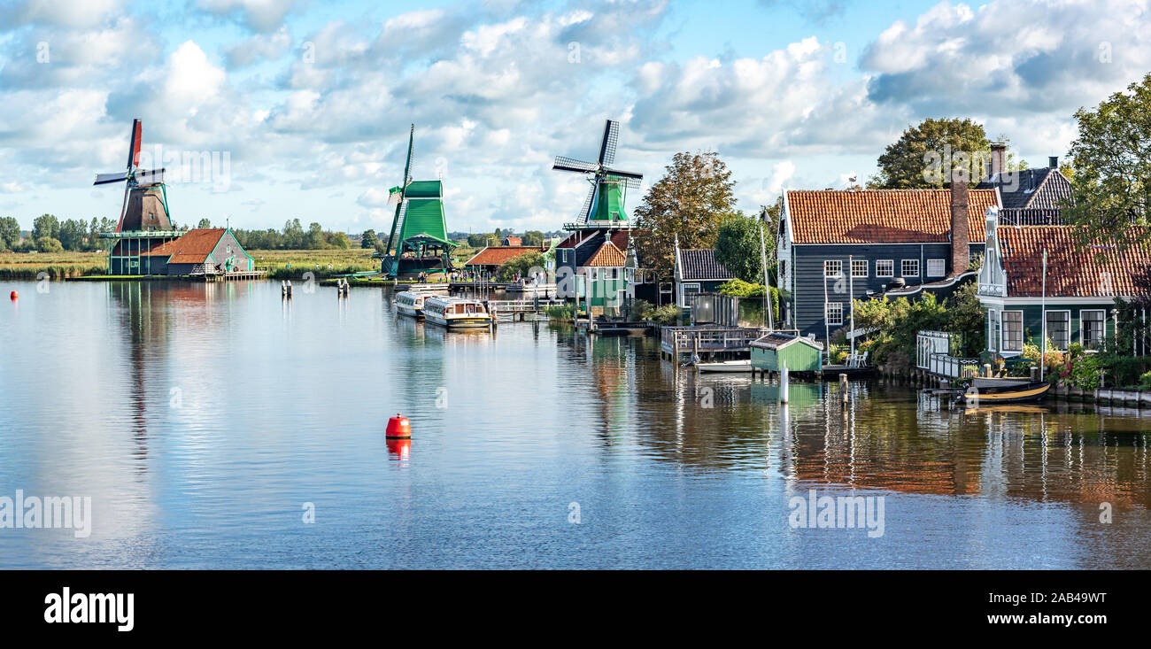Il villaggio di Volendam nei Paesi Bassi Foto Stock