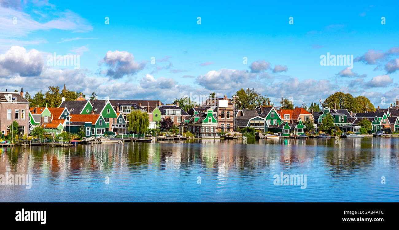 Il villaggio di Volendam nei Paesi Bassi Foto Stock