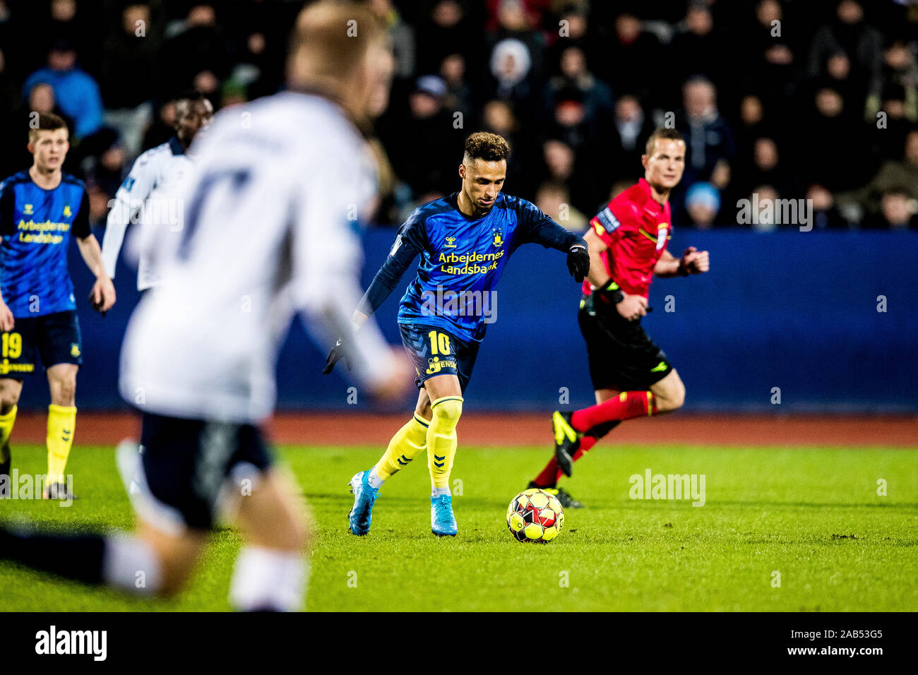 Aarhus, Danimarca. 24 Novembre, 2019. Hany Mukhtar (10) di Brøndby se visto durante il 3F Superliga match tra AGF e Brøndby se a Ceres Park di Aarhus. (Photo credit: Gonzales foto/Alamy Live News Foto Stock