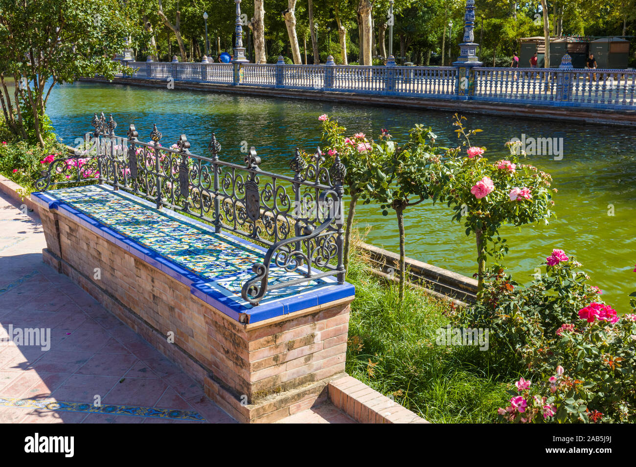 La Plaza de España (Piazza di Spagna) nel Parque de María Luisa (Parco Maria Luisa), a Siviglia, Spagna, costruito nel 1928 per l'esposizione Ibero-americana Foto Stock