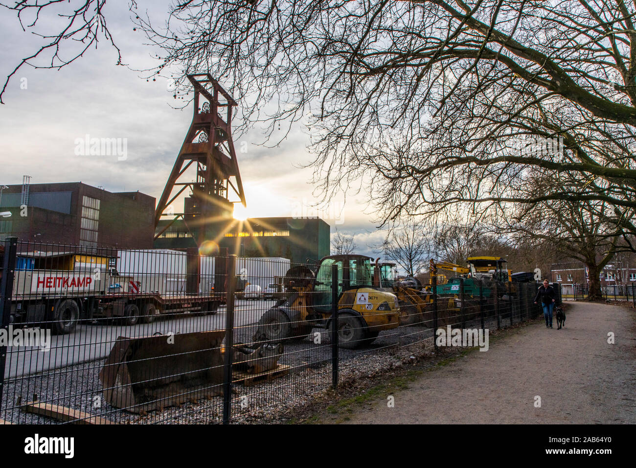 Doppio telaio fossa dell'ex Plutone colliery, in Herne, oggi un parco industriale, Foto Stock