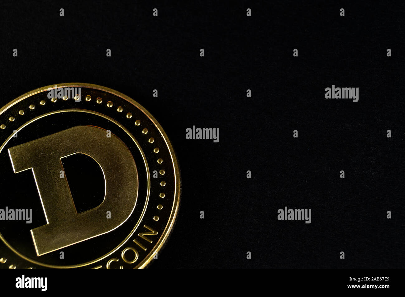 DOGE Dogecoin cryptocurrency mezzi di pagamento nel settore finanziario Foto Stock