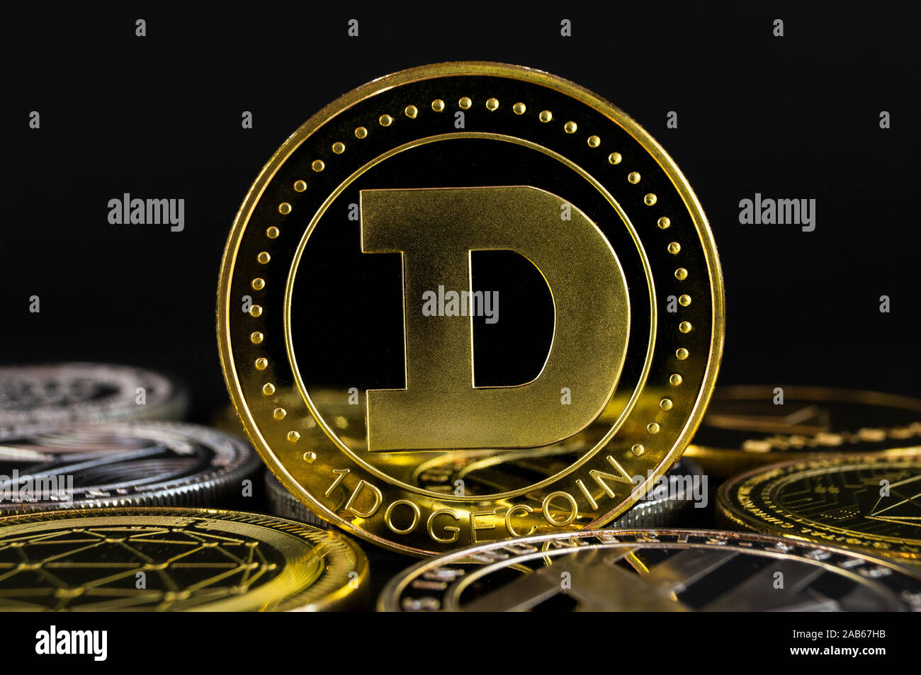 DOGE Dogecoin cryptocurrency mezzi di pagamento nel settore finanziario Foto Stock