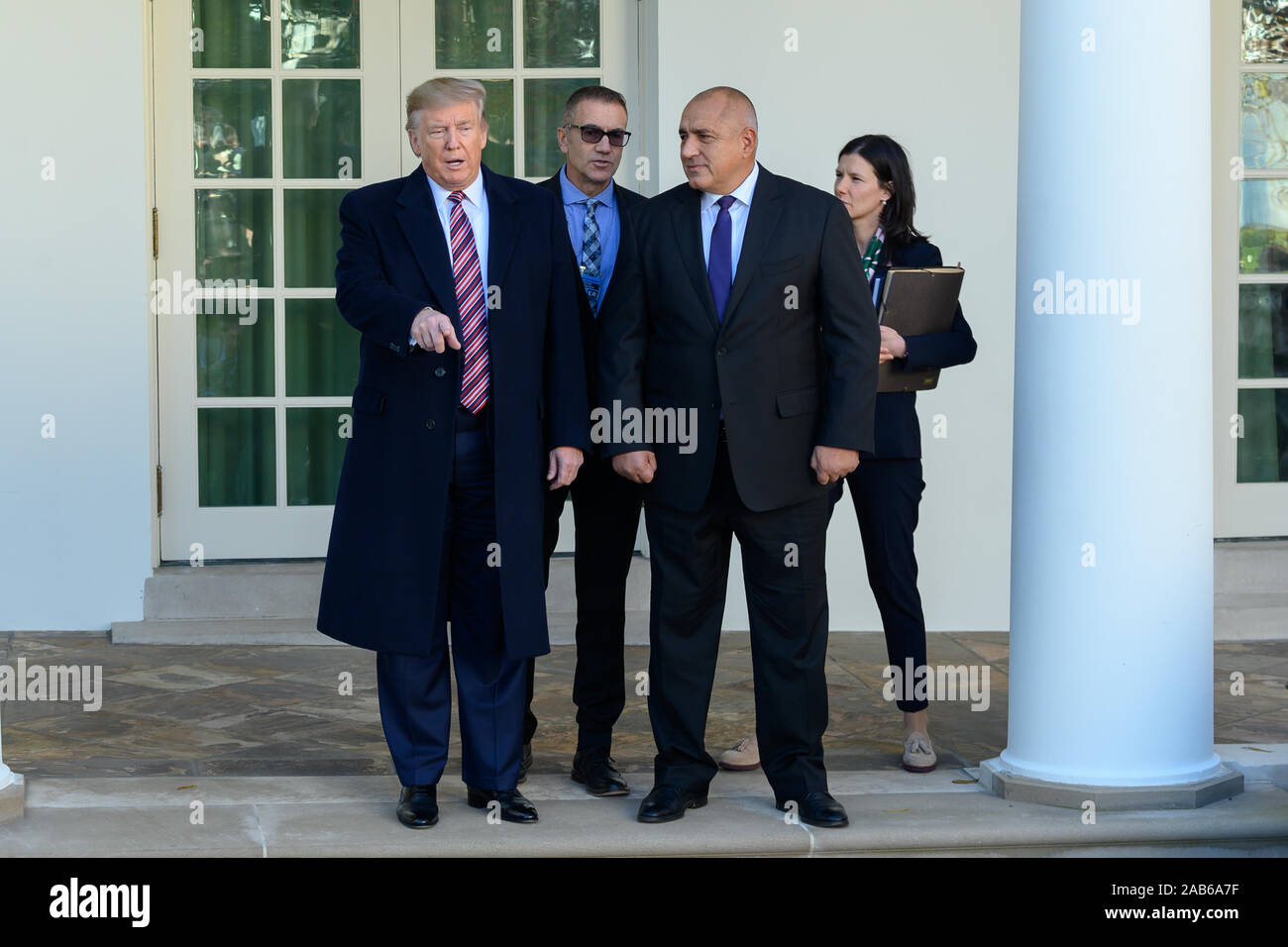 Il Presidente degli Stati Uniti, Trump accoglie Primo ministro bulgaro Boyko Borissov alla Casa Bianca. Credito: Erin Scott/CNP /MediaPunch Foto Stock