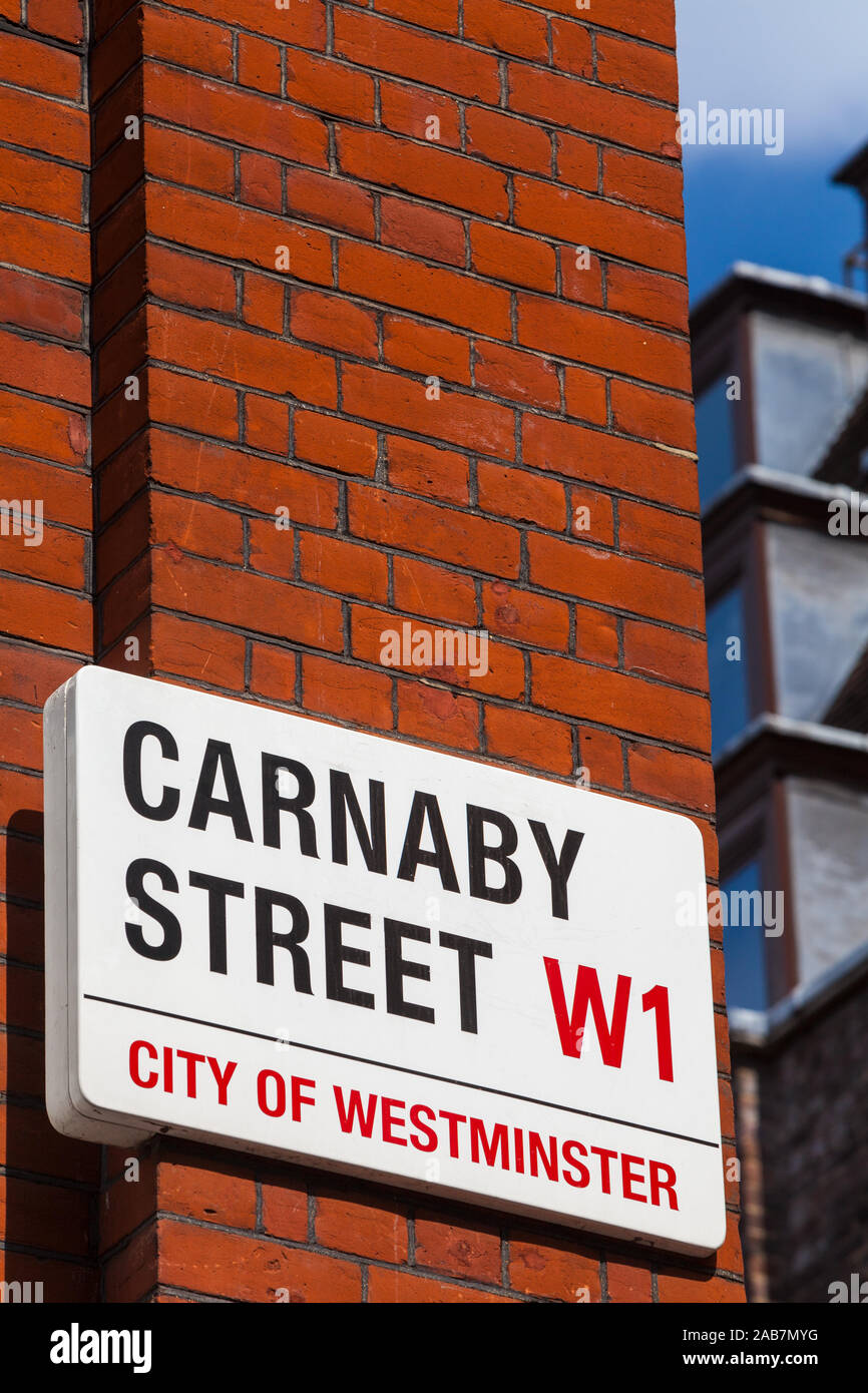 CARNABY STREET, LONDRA, INGHILTERRA - 13 giugno 2014: Carnaby Street segno, 13 giugno 2014 in Westminster, Londra, Inghilterra Foto Stock