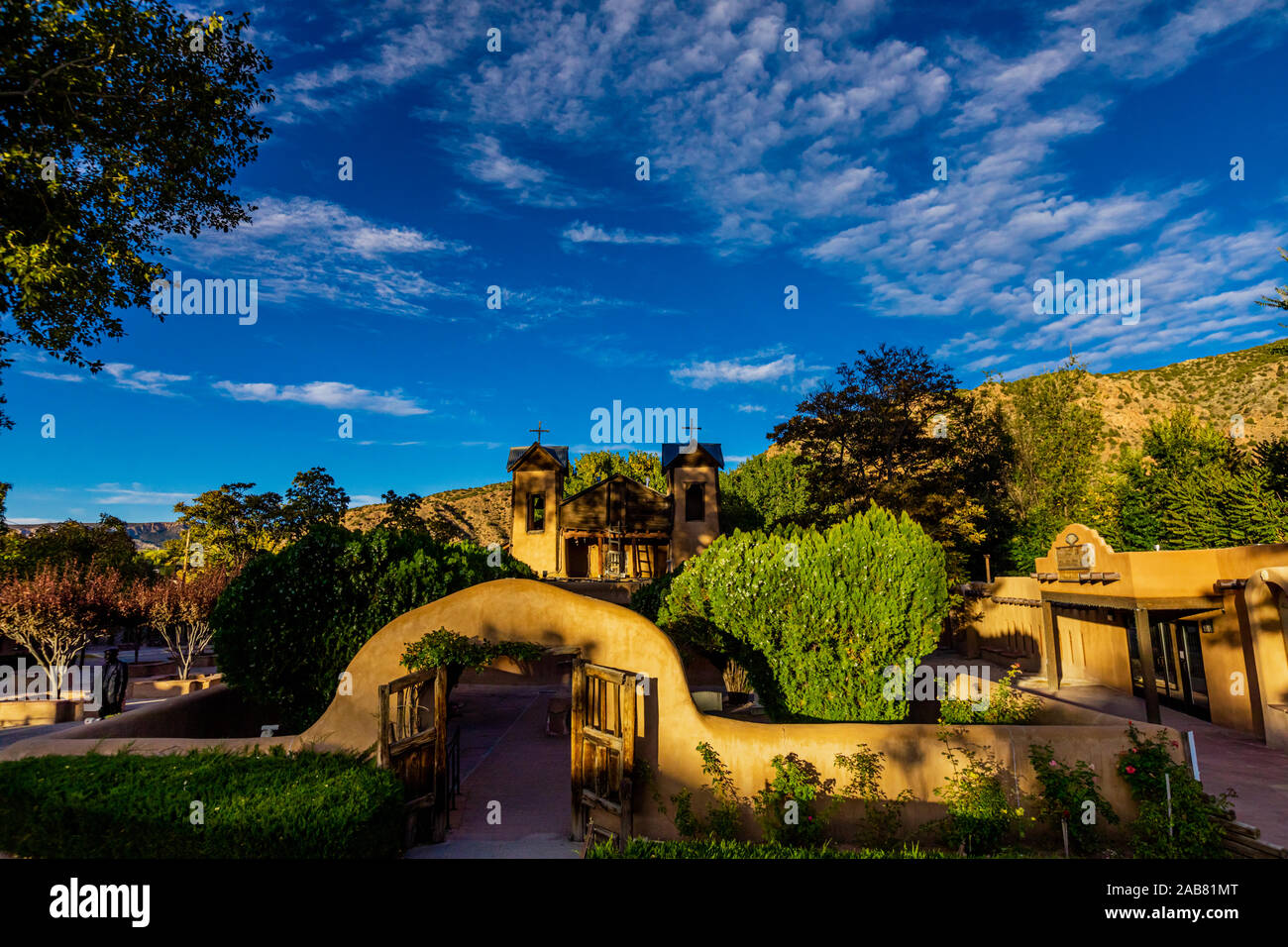 Il famoso luogo di pellegrinaggio del Santuario De Chimayo, Nuovo Messico, America del Nord Foto Stock