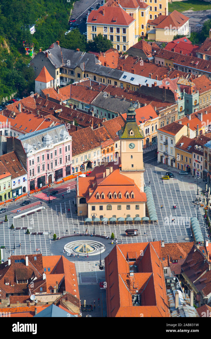 Piata Sfatului (Piazza del Consiglio), Brasov, Transilvania Regione, Romania, Europa Foto Stock