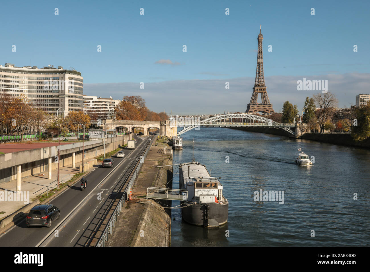 LA Senna e dalla Torre Eiffel, Parigi Foto Stock