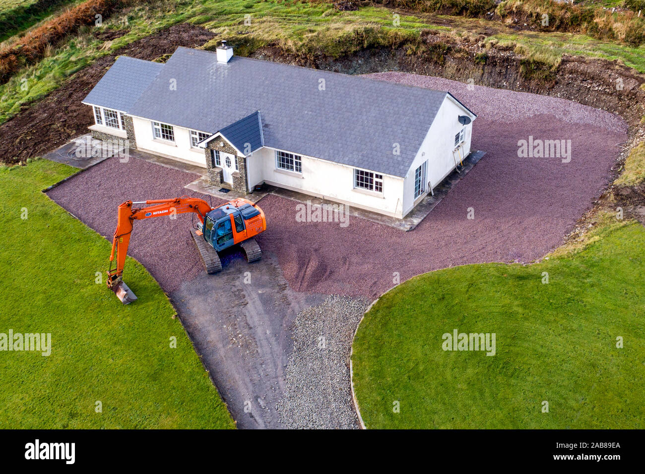 La posa di ghiaia su un viale a Irish House, nella contea di Kerry, Irlanda Foto Stock