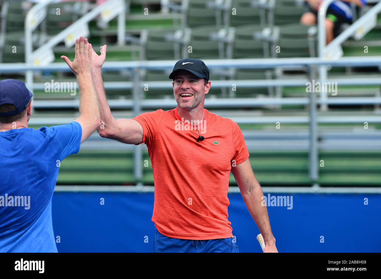 DELRAY Beach, FL - novembre 23: Scott Foley assiste il 30TH Annuale Chris Evert Pro-Celebrity classico del tennis al Delray Beach Tennis Center il 23 novembre 2019 in Delray Beach, Florida. Credito: MPI10 / MediaPunch Foto Stock