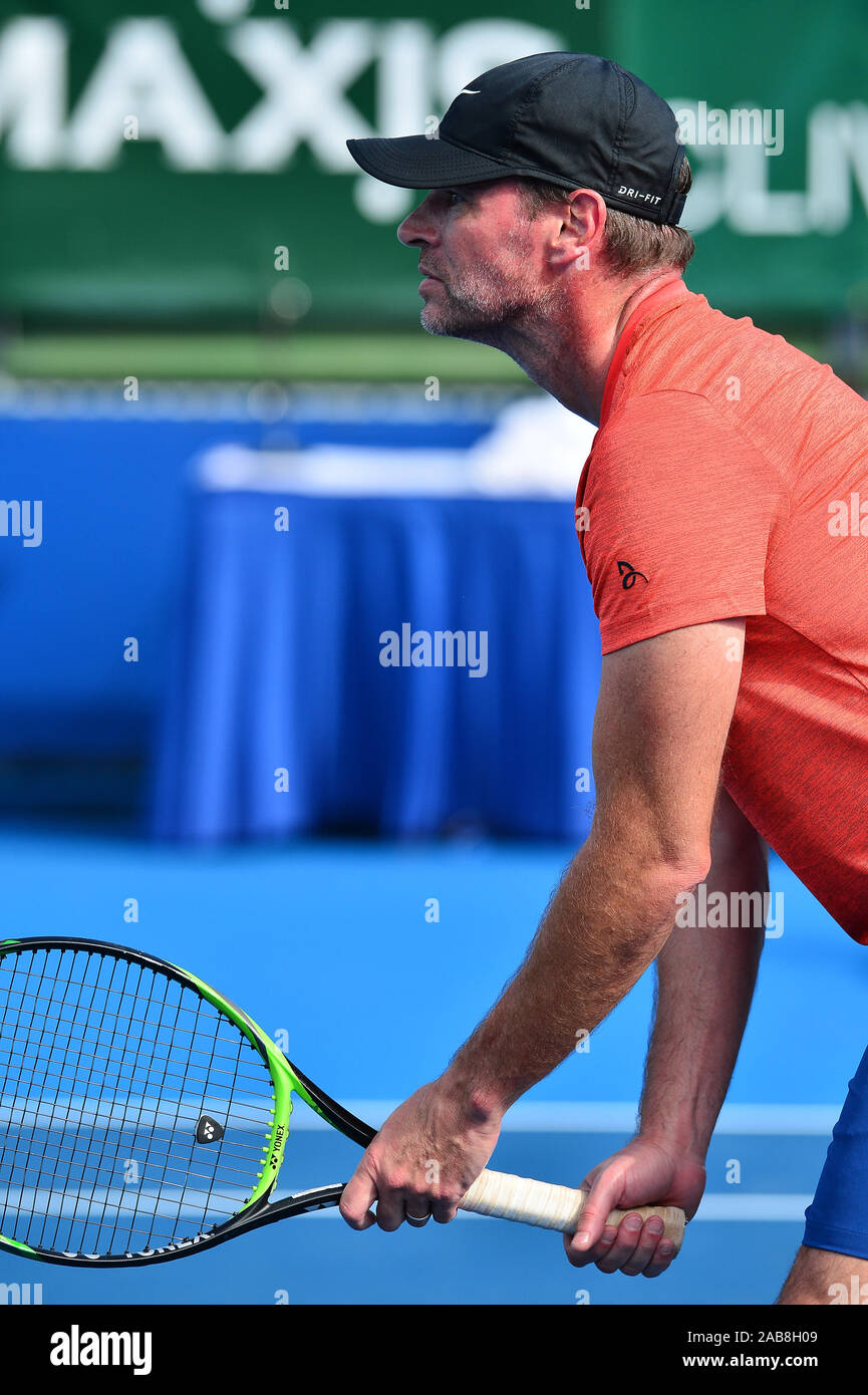 DELRAY Beach, FL - novembre 23: Scott Foley assiste il 30TH Annuale Chris Evert Pro-Celebrity classico del tennis al Delray Beach Tennis Center il 23 novembre 2019 in Delray Beach, Florida. Credito: MPI10 / MediaPunch Foto Stock