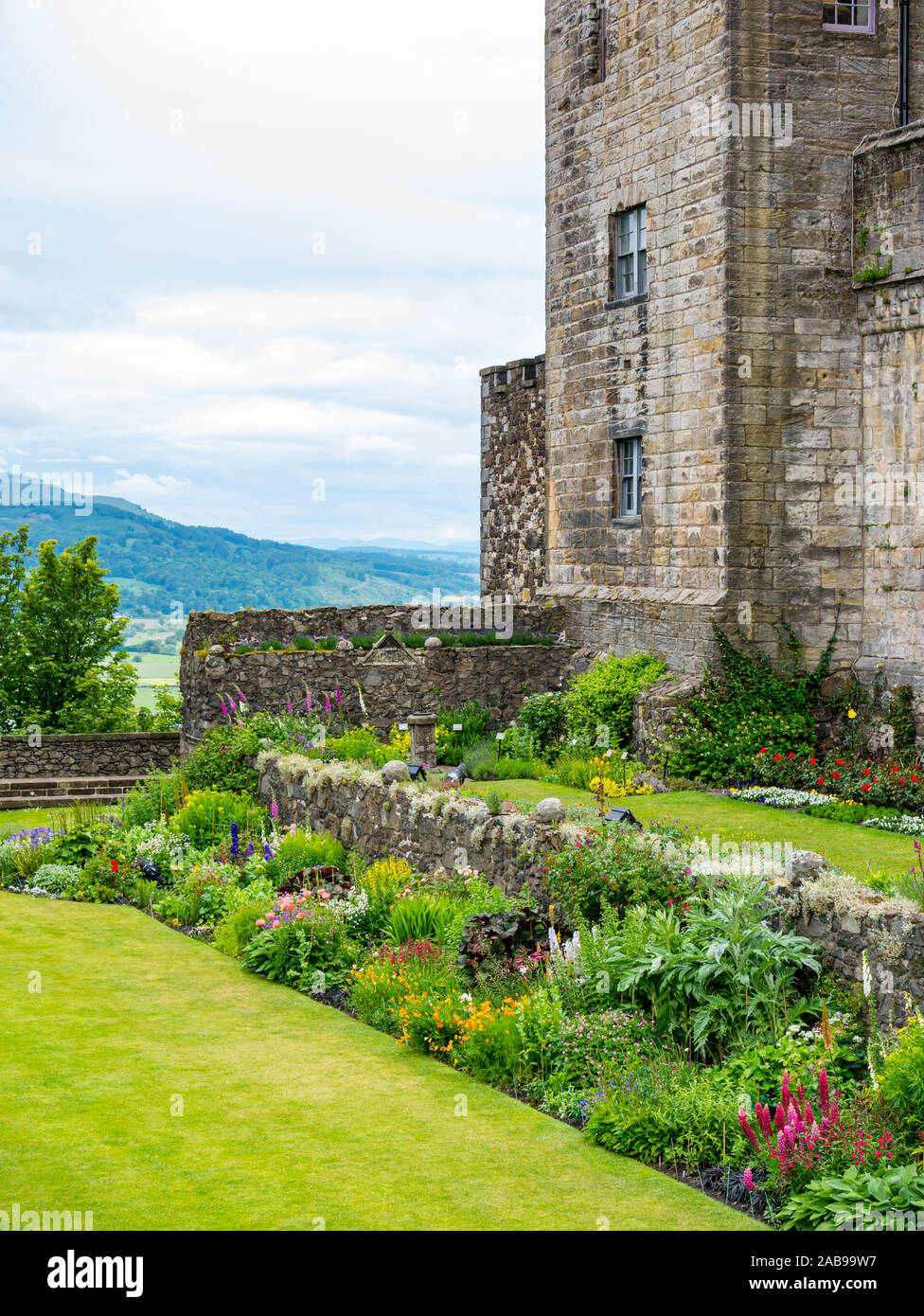 Queen Anne giardino, Stirling Palace e il Castello di Stirling, Scozia, Regno Unito Foto Stock